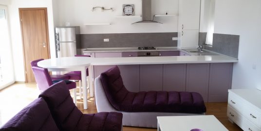 Apartament PREMIUM 3 camere 2 bai Cal.Dumbravii