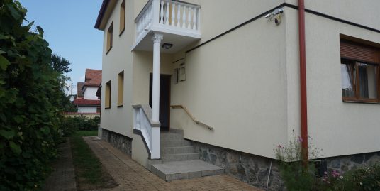 Duplex SubARINI 3 camere+ teren